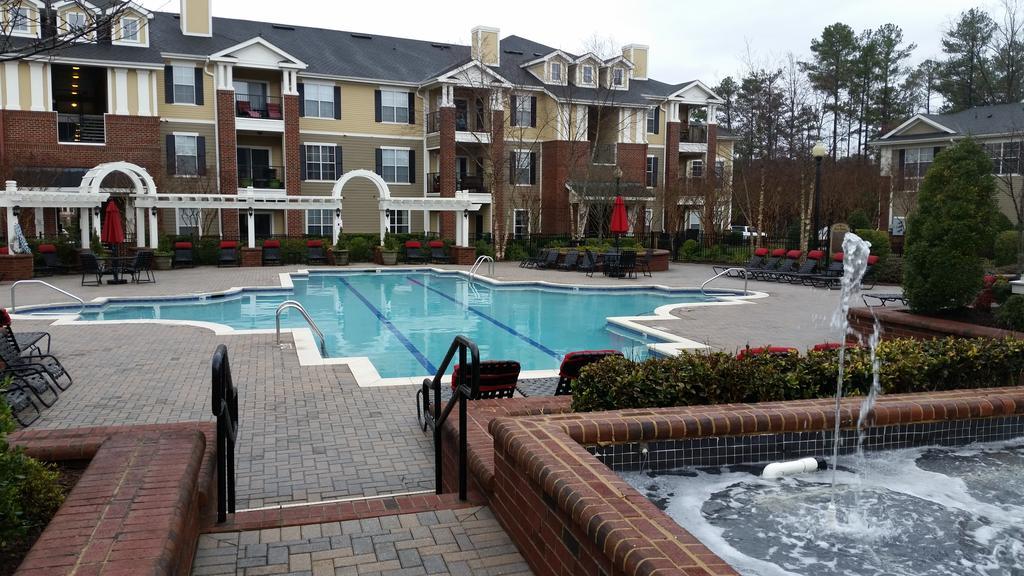 Ferienwohnung Oakwood Living Raleigh At Brier Creek Durham Exterior foto